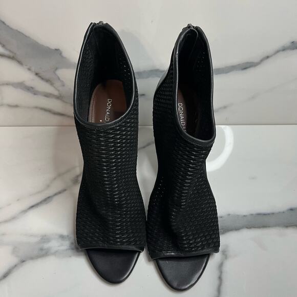 Donald J Pliner | Women's Black Perforated Suede Peep Toe Ashlyn Booties Sz 8.5 - Picture 2 of 7